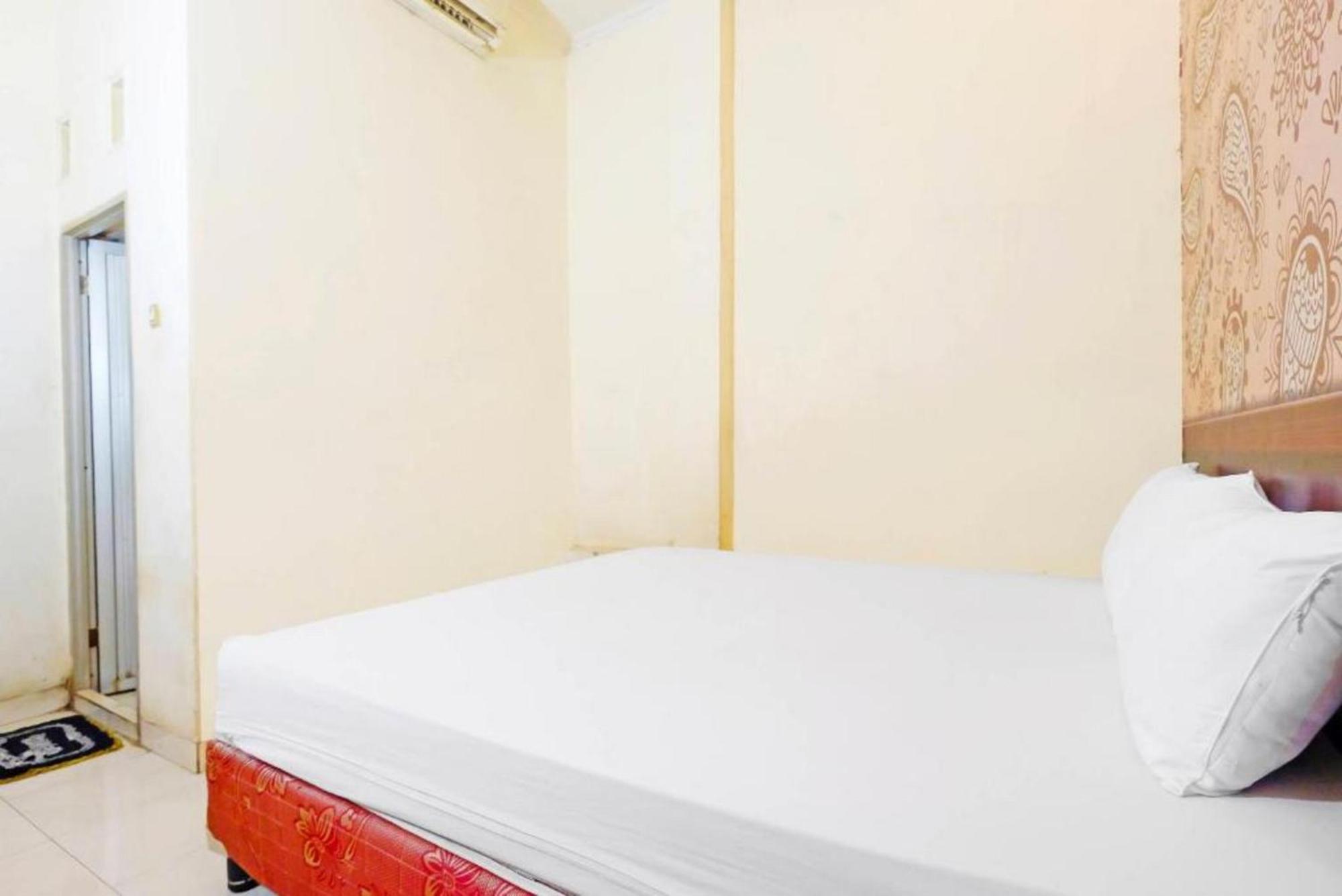 Wisma Idola Palopo Экстерьер фото